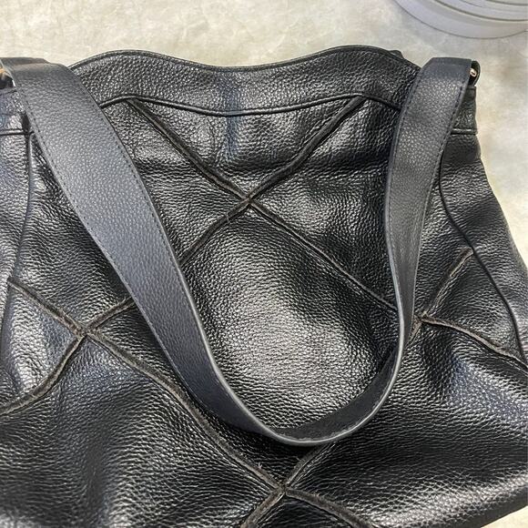 Nyla Noor black leather quilted shoulder purse vintage - Picture 3 of 13